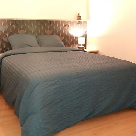 Logement Neuf Et Cosy Proche Centre Ville Chinon Exterior photo